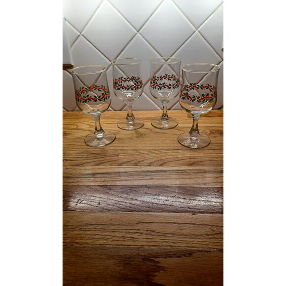 4 Vintage Libbey Water Goblet Glasses with Holly Berry Trim‎ - Picture 2 of 5